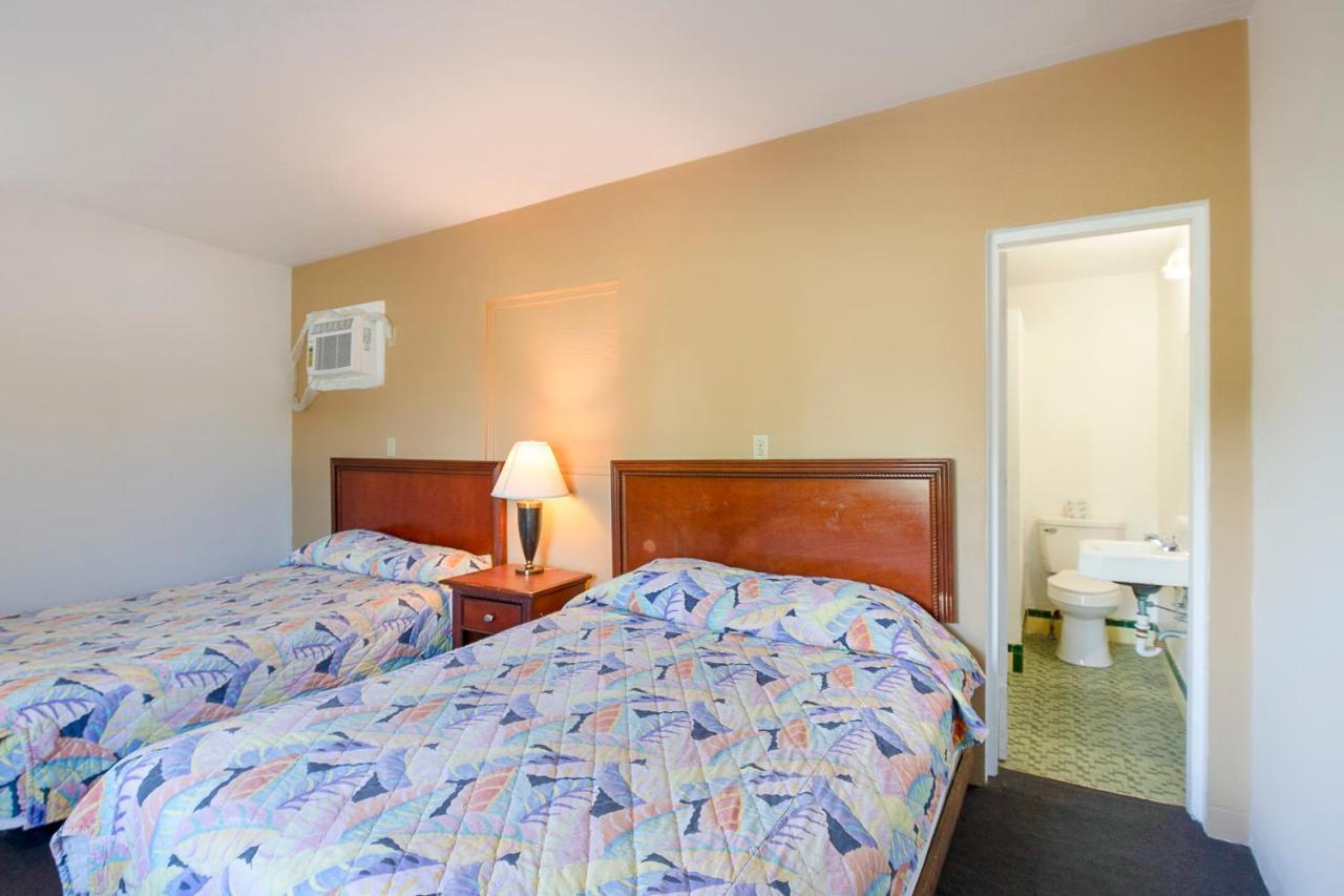 Hotel O Near Fanning Springs State Park Us Hwy 98 Old Town Экстерьер фото