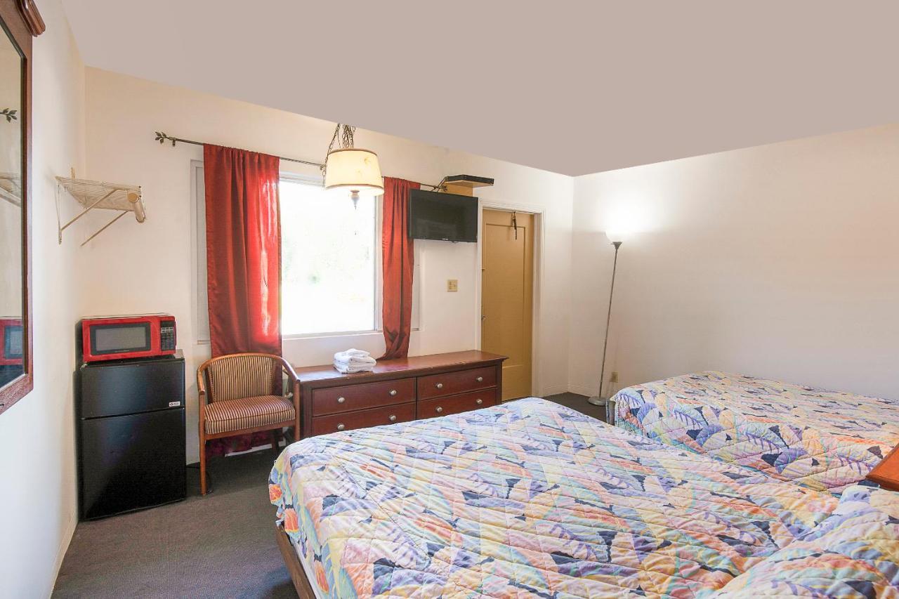 Hotel O Near Fanning Springs State Park Us Hwy 98 Old Town Экстерьер фото